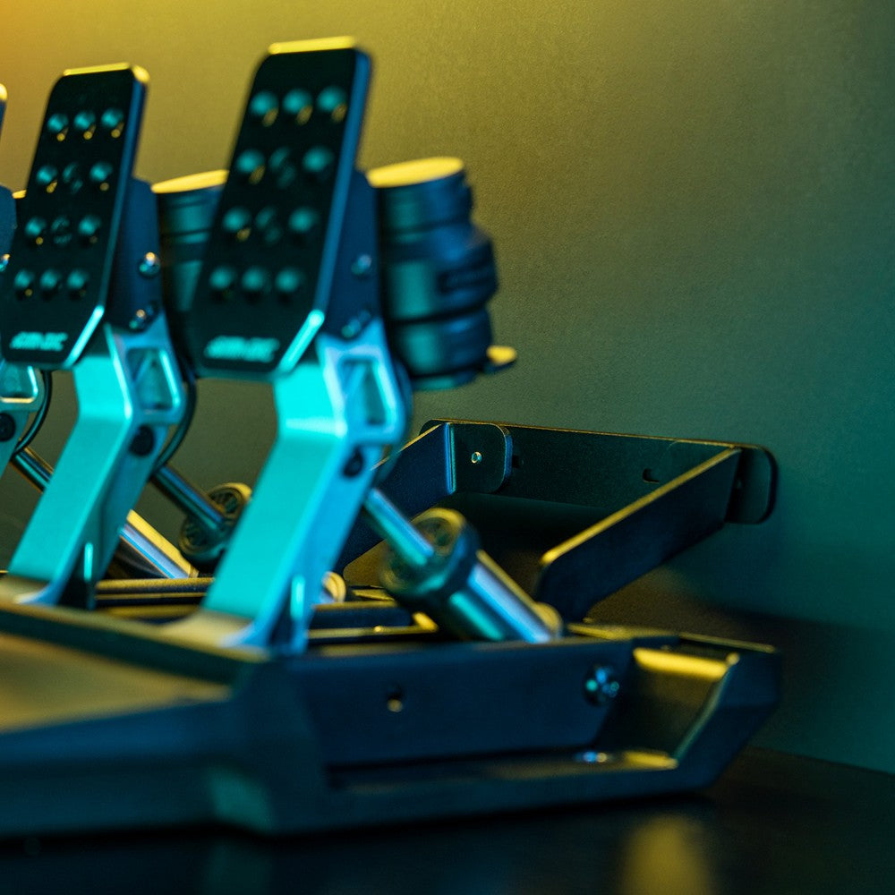 best sim pedals under 500 Simagic P500 Pedals – SimRacerZone